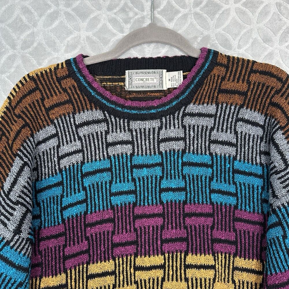 Colorful Geometric Pattern Men's Sweater - Picture 2 of 8